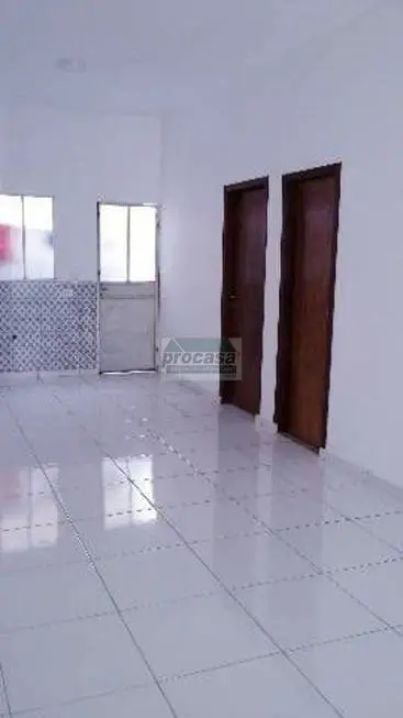 Foto 3 de Casa com 2 Quartos à venda, 160m² em Nova Esperança, Manaus