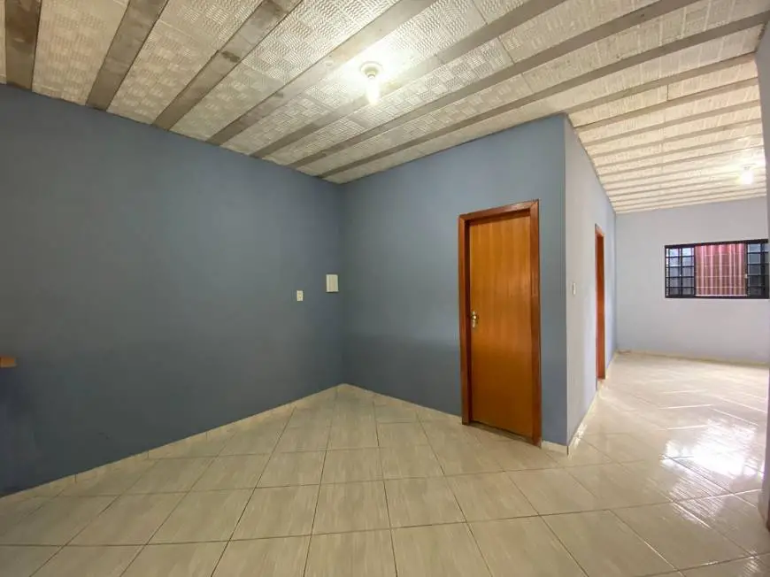 Foto 1 de Casa com 2 Quartos para alugar, 100m² em Progresso, Brumadinho