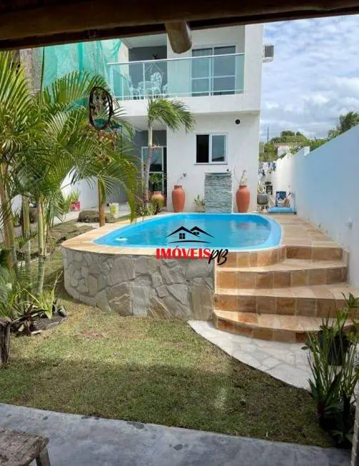 Foto 2 de Casa com 3 Quartos à venda, 160m² em Praia de Carapibus, Conde