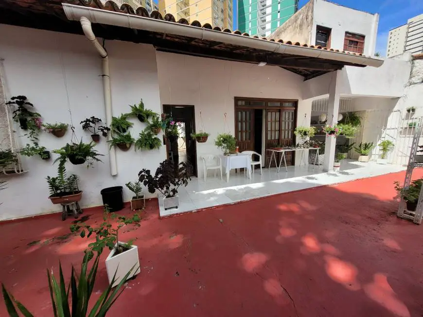 Foto 3 de Casa com 4 Quartos à venda, 364m² em Pituba, Salvador