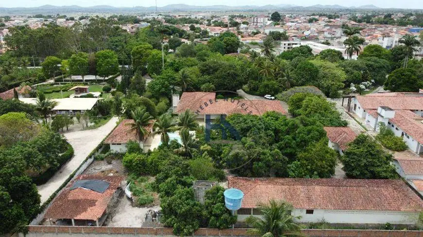 Foto 4 de Casa com 6 Quartos para alugar, 533m² em Baixa Grande, Arapiraca