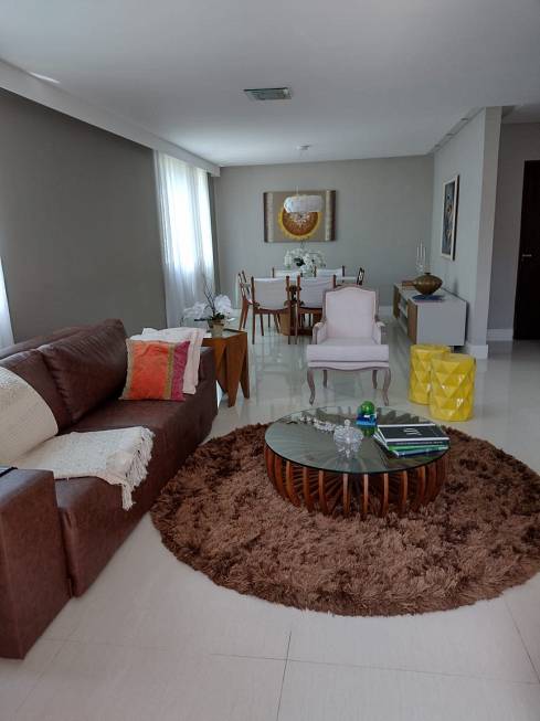 Foto 1 de Casa de Condomínio com 3 Quartos para alugar, 220m² em Vilas do Atlantico, Lauro de Freitas