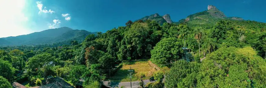 Foto 1 de Lote/Terreno à venda, 716m² em Itanhangá, Rio de Janeiro