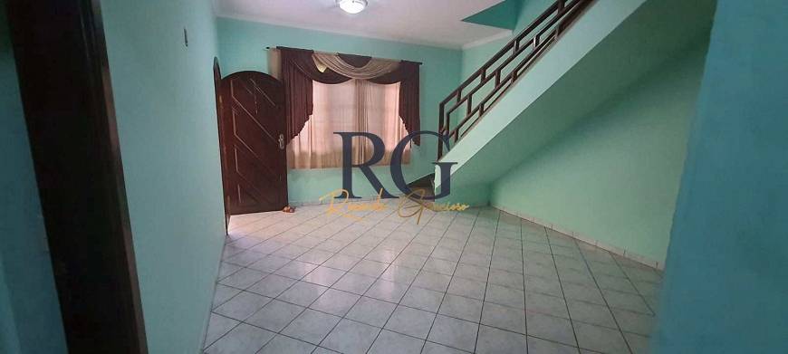 Foto 4 de Sobrado com 3 Quartos para venda ou aluguel, 175m² em Vila Natal, Cubatão