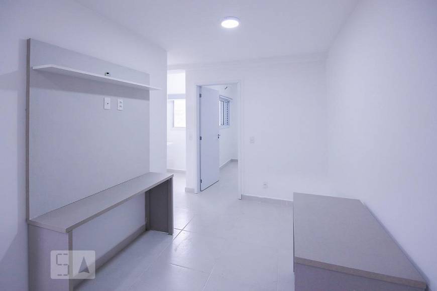 Foto 1 de Apartamento com 1 Quarto para alugar, 26m² em Bom Retiro, São Paulo