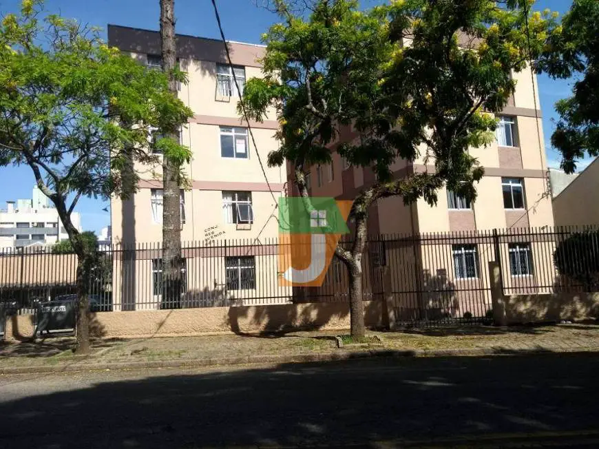 Foto 1 de Apartamento com 3 Quartos para alugar, 58m² em Água Verde, Curitiba