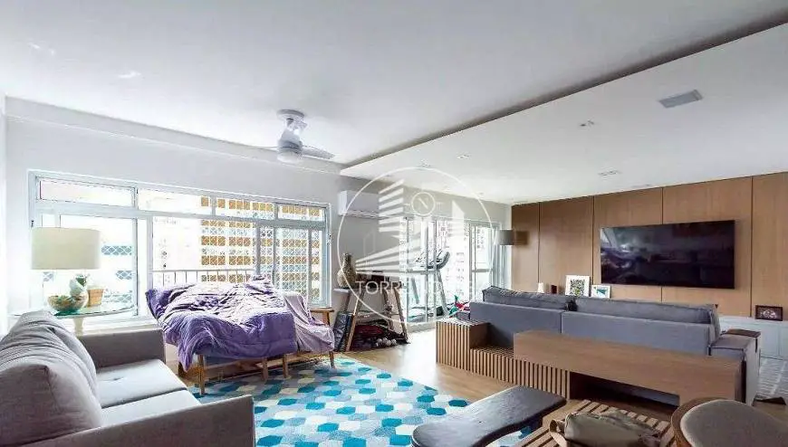 Foto 2 de Apartamento com 3 Quartos para alugar, 180m² em Itaim Bibi, São Paulo