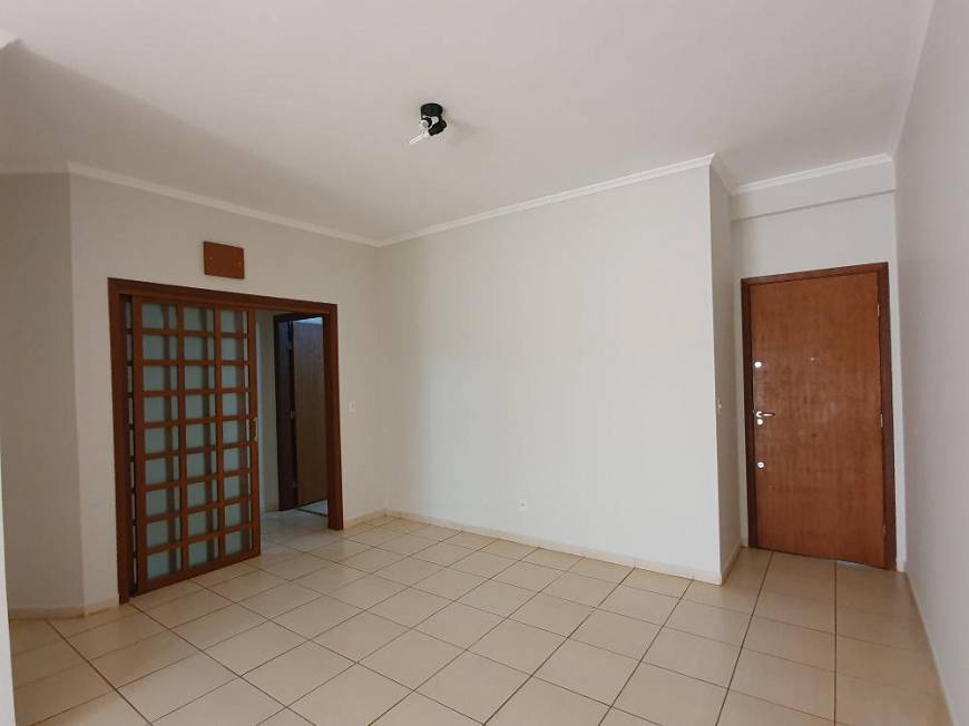 Foto 3 de Apartamento com 3 Quartos para alugar, 112m² em Jardim Botânico, Ribeirão Preto