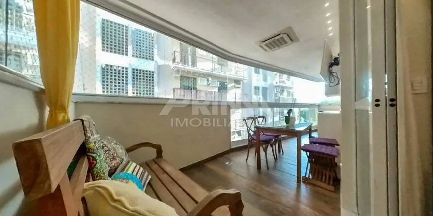 Foto 4 de Apartamento com 3 Quartos para alugar, 100m² em Jardim Botânico, Rio de Janeiro