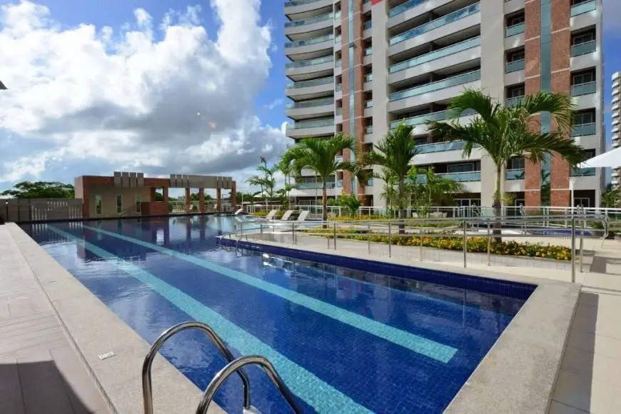 Foto 1 de Apartamento com 4 Quartos à venda, 182m² em Guararapes, Fortaleza