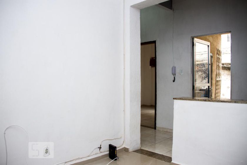 Foto 2 de Casa com 2 Quartos para alugar, 70m² em Piedade, Rio de Janeiro