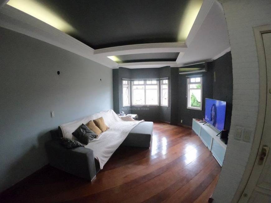 Foto 3 de Casa com 3 Quartos à venda, 284m² em Jardim Planalto, Porto Alegre