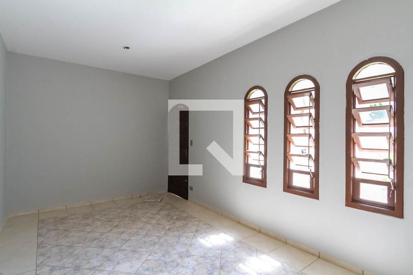 Foto 1 de Casa com 3 Quartos para alugar, 154m² em Nova Petrópolis, São Bernardo do Campo