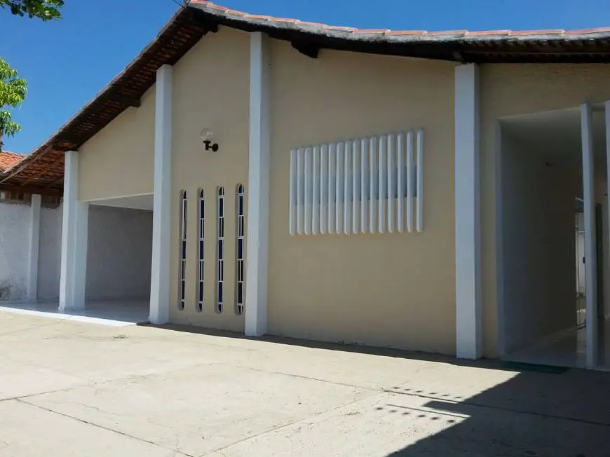 Foto 1 de Casa com 4 Quartos à venda, 160m² em Fátima, Teresina