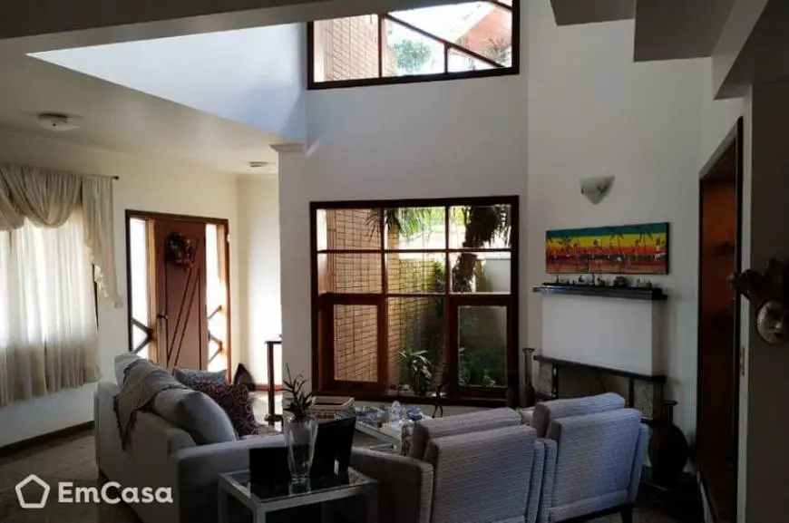 Foto 1 de Casa com 4 Quartos à venda, 289m² em Jardim das Colinas, São José dos Campos