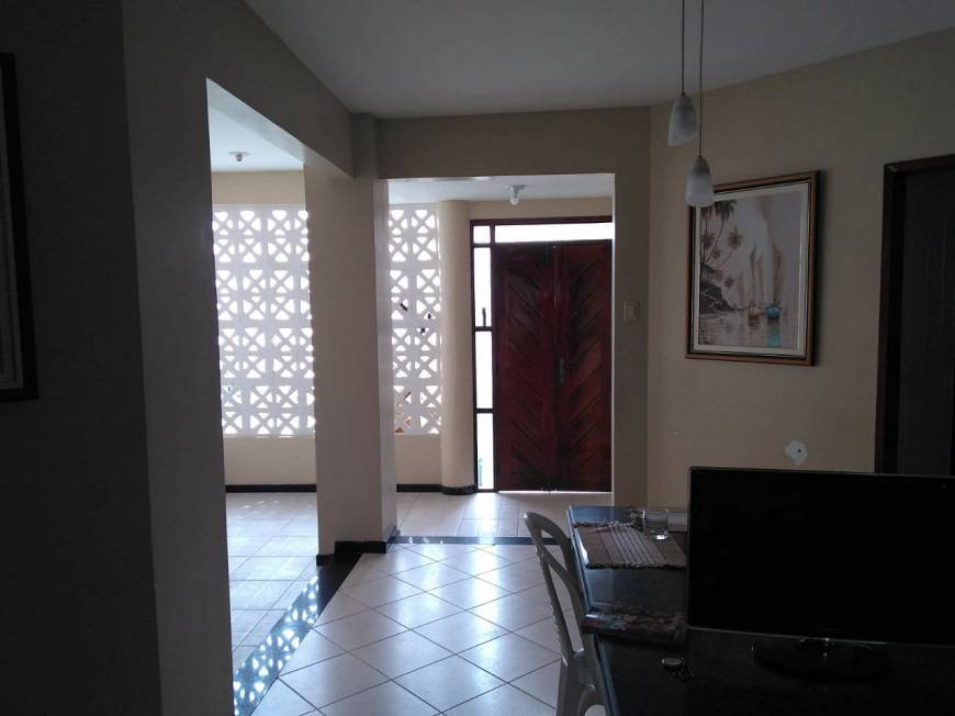 Foto 1 de Casa com 5 Quartos à venda, 628m² em Atalaia, Aracaju