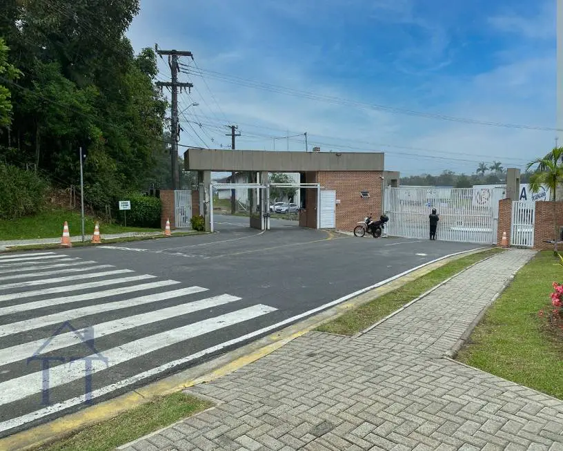 Foto 3 de Lote/Terreno à venda, 268m² em Vila Nova, Joinville