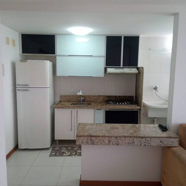 Foto 1 de Apartamento com 1 Quarto para alugar, 45m² em Iguatemi, Salvador