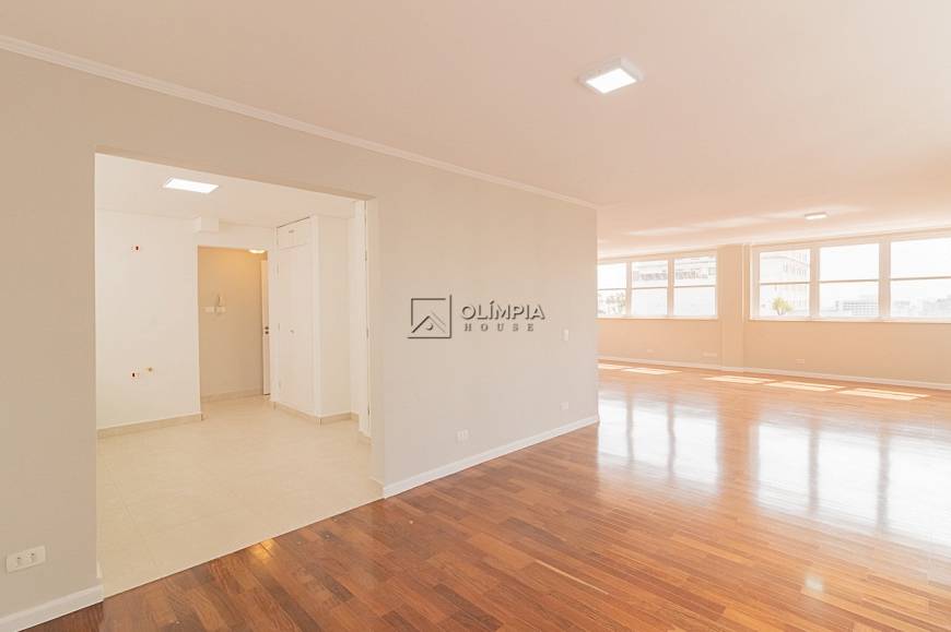 Foto 1 de Apartamento com 3 Quartos à venda, 178m² em Bela Vista, São Paulo