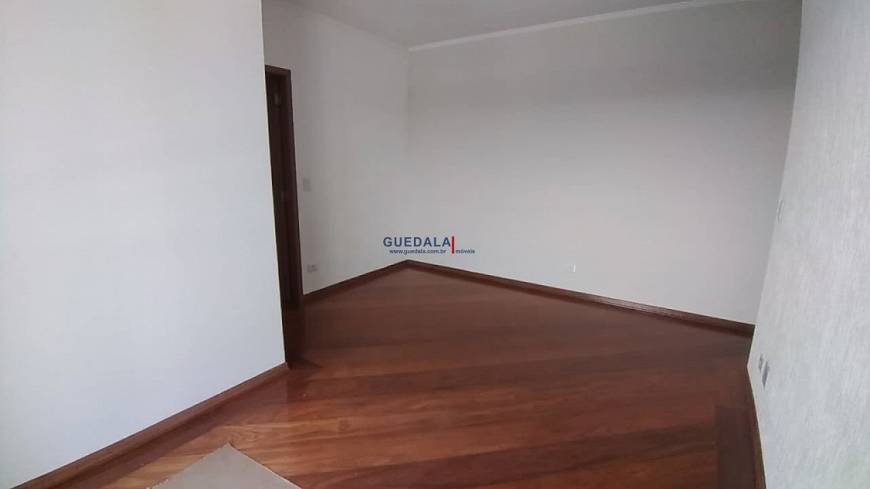 Foto 2 de Apartamento com 3 Quartos para alugar, 64m² em Jardim Guedala, São Paulo