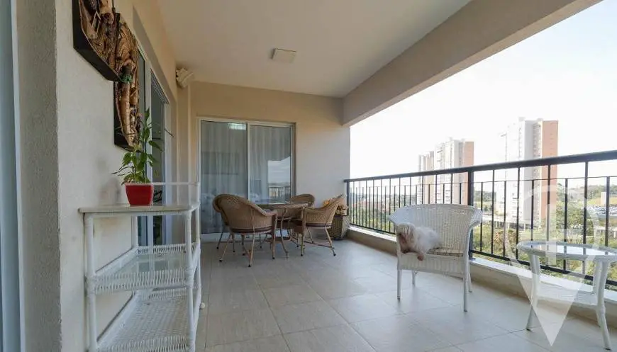 Foto 1 de Apartamento com 3 Quartos para alugar, 231m² em Jardim Madalena, Campinas