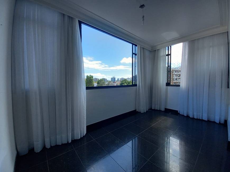 Foto 1 de Apartamento com 3 Quartos à venda, 128m² em Pituba, Salvador