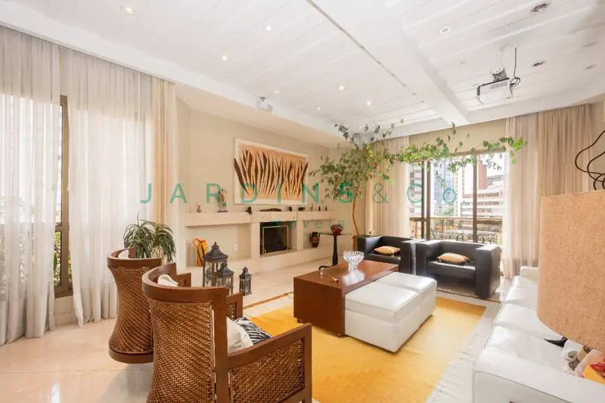 Foto 4 de Apartamento com 4 Quartos para alugar, 400m² em Itaim Bibi, São Paulo