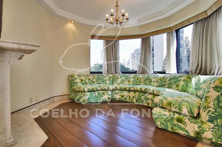 Foto 3 de Apartamento com 4 Quartos para alugar, 258m² em Jardim América, São Paulo
