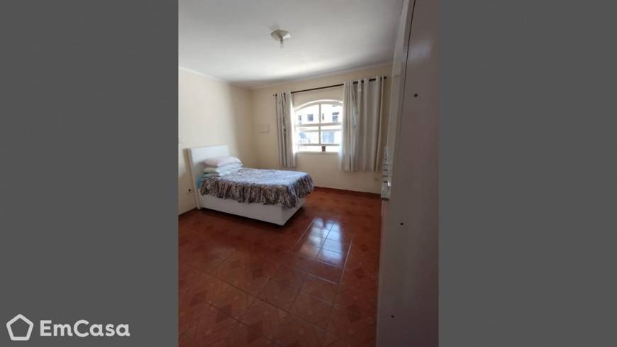 Foto 4 de Casa com 2 Quartos à venda, 130m² em Vila Pires, Santo André