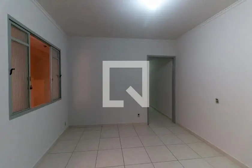 Foto 1 de Casa com 3 Quartos para alugar, 90m² em Jabaquara, São Paulo