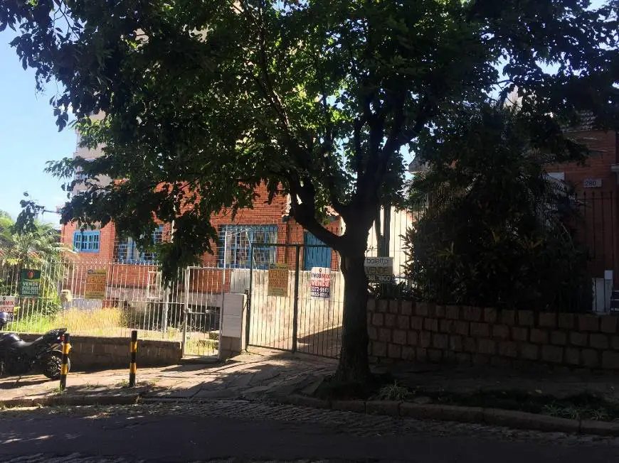 Foto 1 de Casa com 3 Quartos à venda, 180m² em Passo da Areia, Porto Alegre