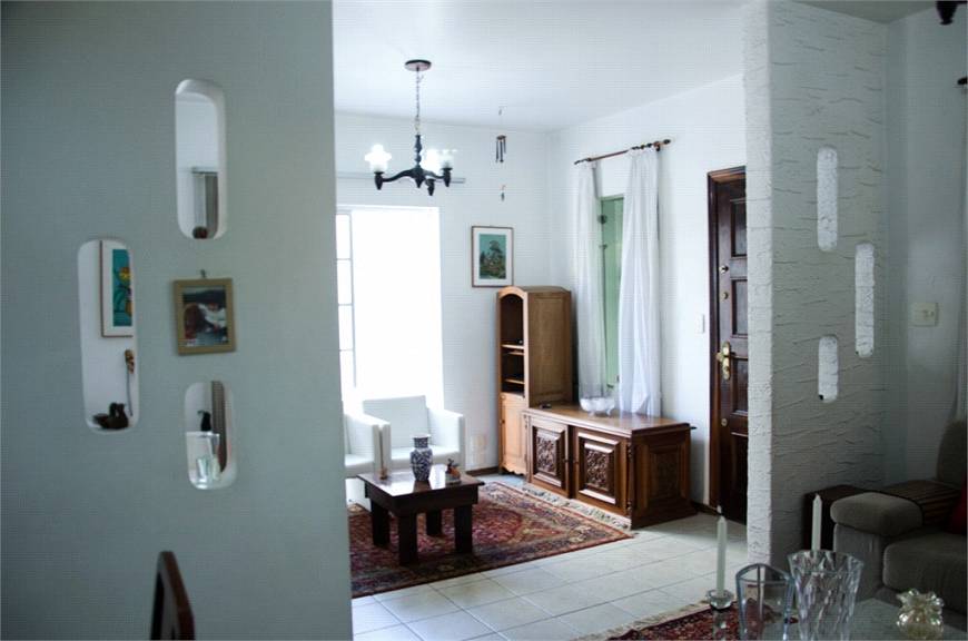 Foto 2 de Casa com 3 Quartos à venda, 136m² em Pinheiros, São Paulo