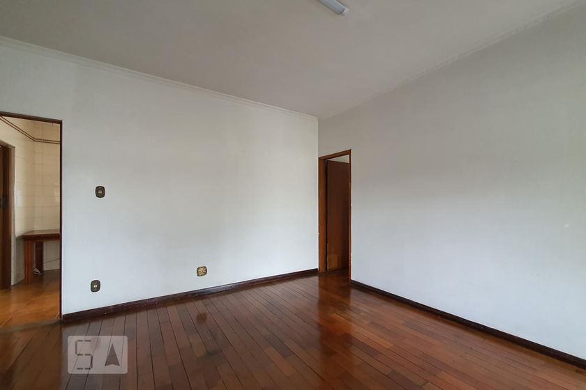 Foto 2 de Casa com 3 Quartos à venda, 460m² em Sacomã, São Paulo