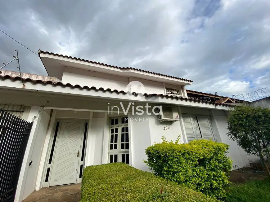Foto 1 de Casa com 4 Quartos à venda, 284m² em Camobi, Santa Maria