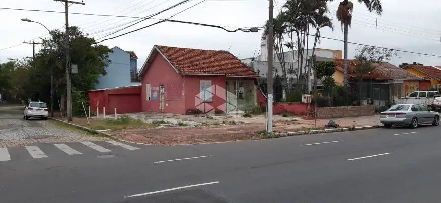 Foto 1 de Casa com 4 Quartos à venda, 397m² em Passo da Areia, Porto Alegre