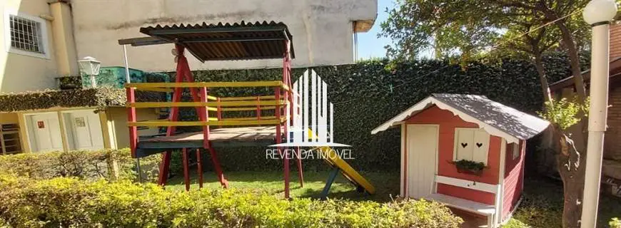 Foto 1 de Sobrado com 5 Quartos à venda, 250m² em Conjunto Residencial Santa Terezinha, São Paulo