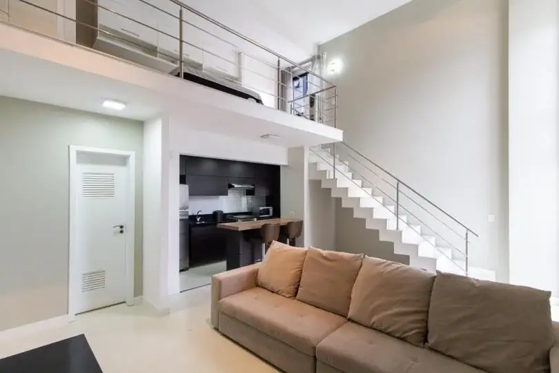 Foto 1 de Apartamento com 1 Quarto para venda ou aluguel, 65m² em Bigorrilho, Curitiba