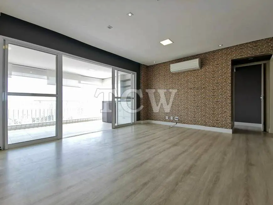 Foto 2 de Apartamento com 2 Quartos à venda, 105m² em Aclimação, São Paulo