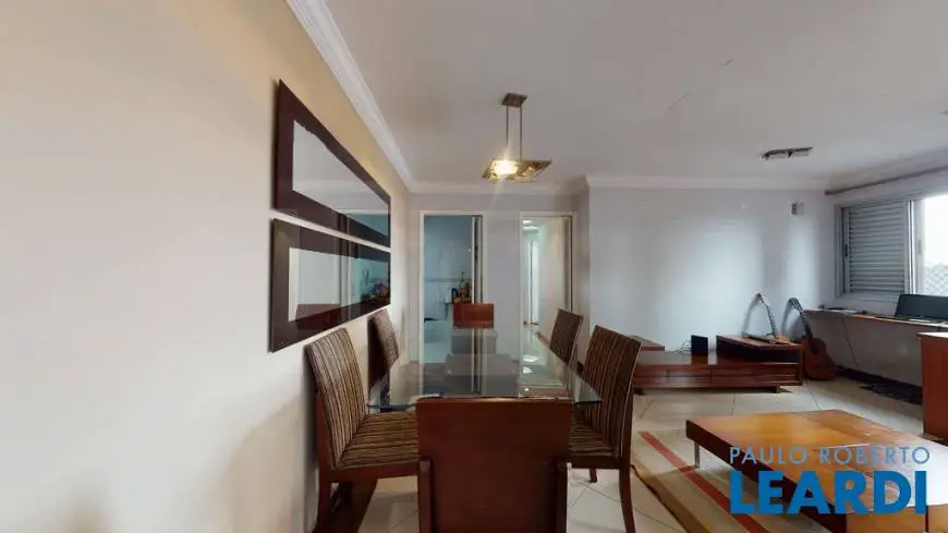 Foto 2 de Apartamento com 2 Quartos à venda, 71m² em Aclimação, São Paulo