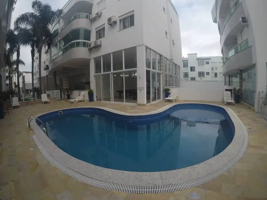 Foto 2 de Apartamento com 2 Quartos à venda, 72m² em Canasvieiras, Florianópolis