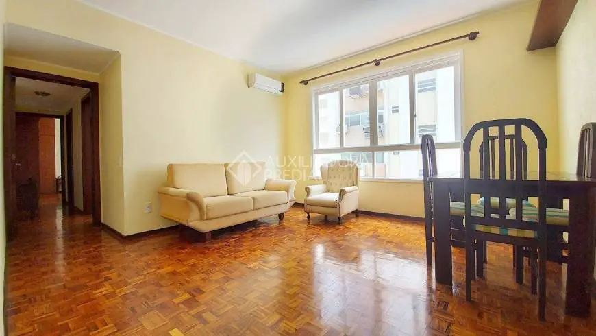 Foto 1 de Apartamento com 2 Quartos para alugar, 70m² em Moinhos de Vento, Porto Alegre