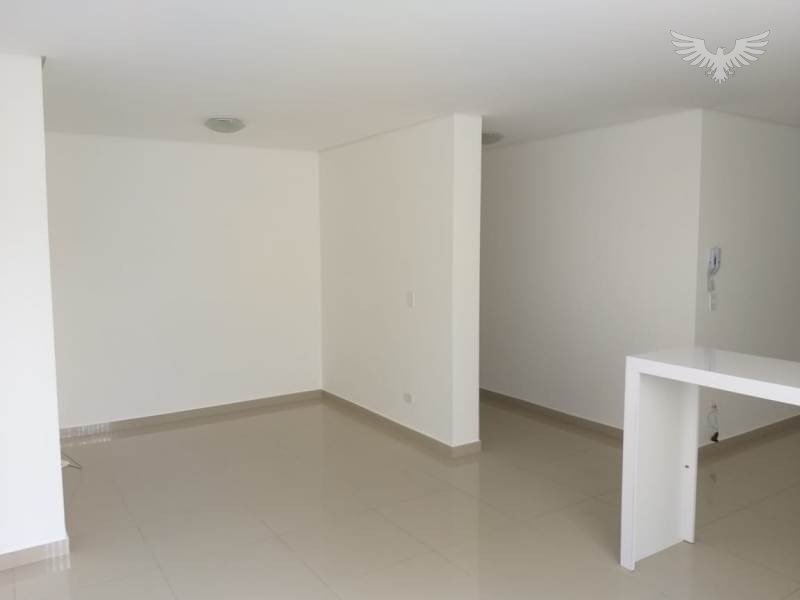Foto 5 de Apartamento com 2 Quartos para alugar, 71m² em São Braz, Curitiba