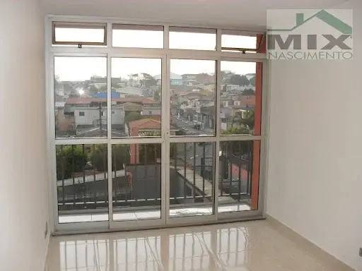 Foto 1 de Apartamento com 2 Quartos para venda ou aluguel, 10m² em Taboão, Diadema