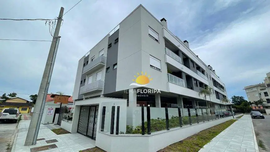 Foto 3 de Apartamento com 3 Quartos à venda, 98m² em Canasvieiras, Florianópolis
