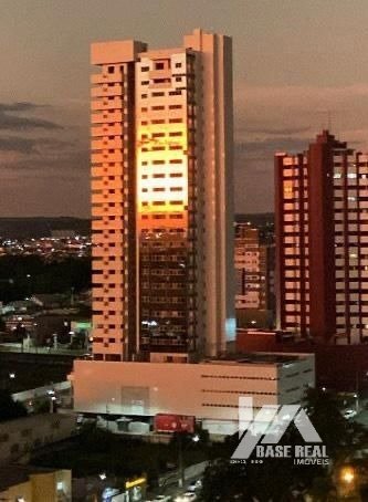 Foto 1 de Apartamento com 3 Quartos à venda, 235m² em Centro, Guarapuava