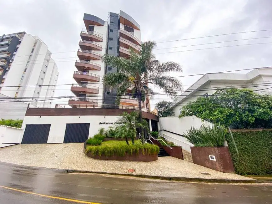 Foto 1 de Apartamento com 3 Quartos à venda, 160m² em Jardim das Laranjeiras, Juiz de Fora