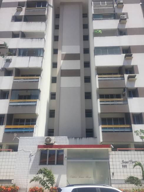 Foto 1 de Apartamento com 3 Quartos à venda, 90m² em Jatiúca, Maceió