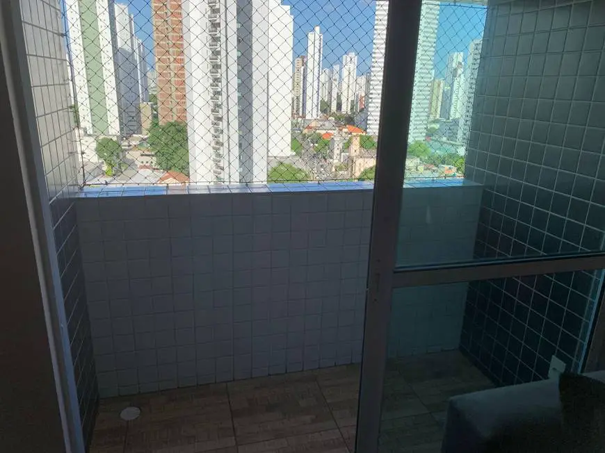 Foto 5 de Apartamento com 3 Quartos à venda, 64m² em Madalena, Recife
