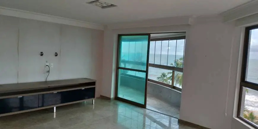 Foto 1 de Apartamento com 3 Quartos à venda, 139m² em Pina, Recife