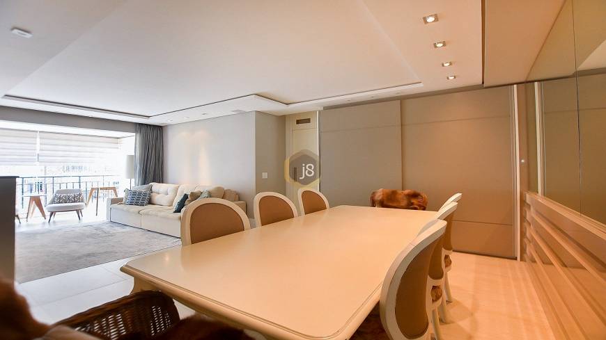 Foto 4 de Apartamento com 3 Quartos para alugar, 126m² em Vila Izabel, Curitiba